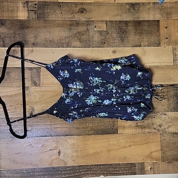 Garage top - Picture 1 of 4